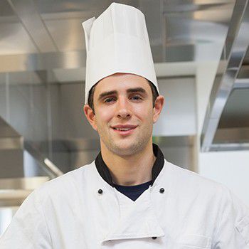 pastry assistant